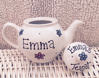Personalised teapot (any message/name) bridesmaid/best friend/wedding/new home/anniversary/birthday/gift for tea lover/father's day teapot