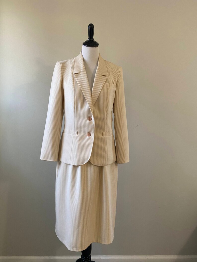 1970s/1980s Tan and White Stripe The Fashion Place Skirt Suit Set image 2