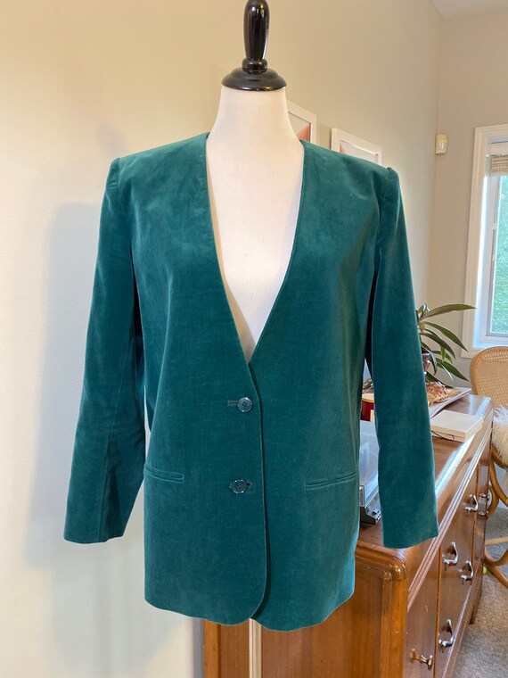 1980s Green Collarless Velvet Au Courant Blazer