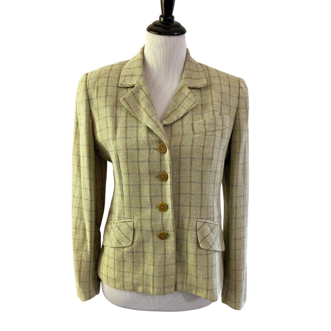 Burberry suits best sale womens