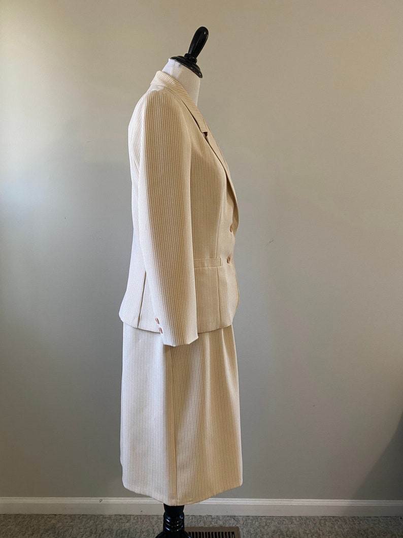 1970s/1980s Tan and White Stripe The Fashion Place Skirt Suit Set image 4