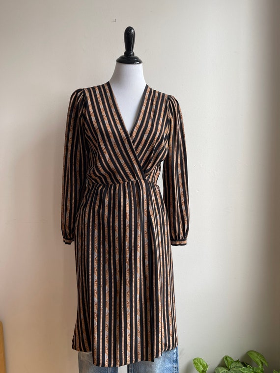 80s Maggy London Silk Wrap Dress - image 2