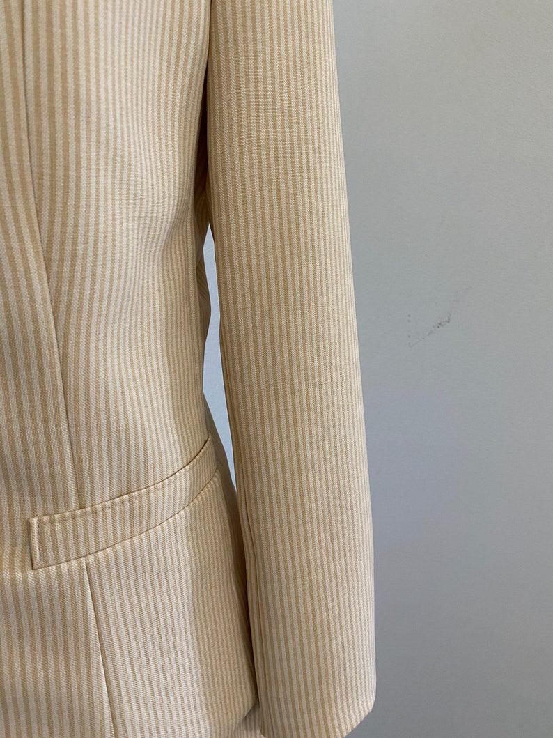 1970s/1980s Tan and White Stripe The Fashion Place Skirt Suit Set image 5