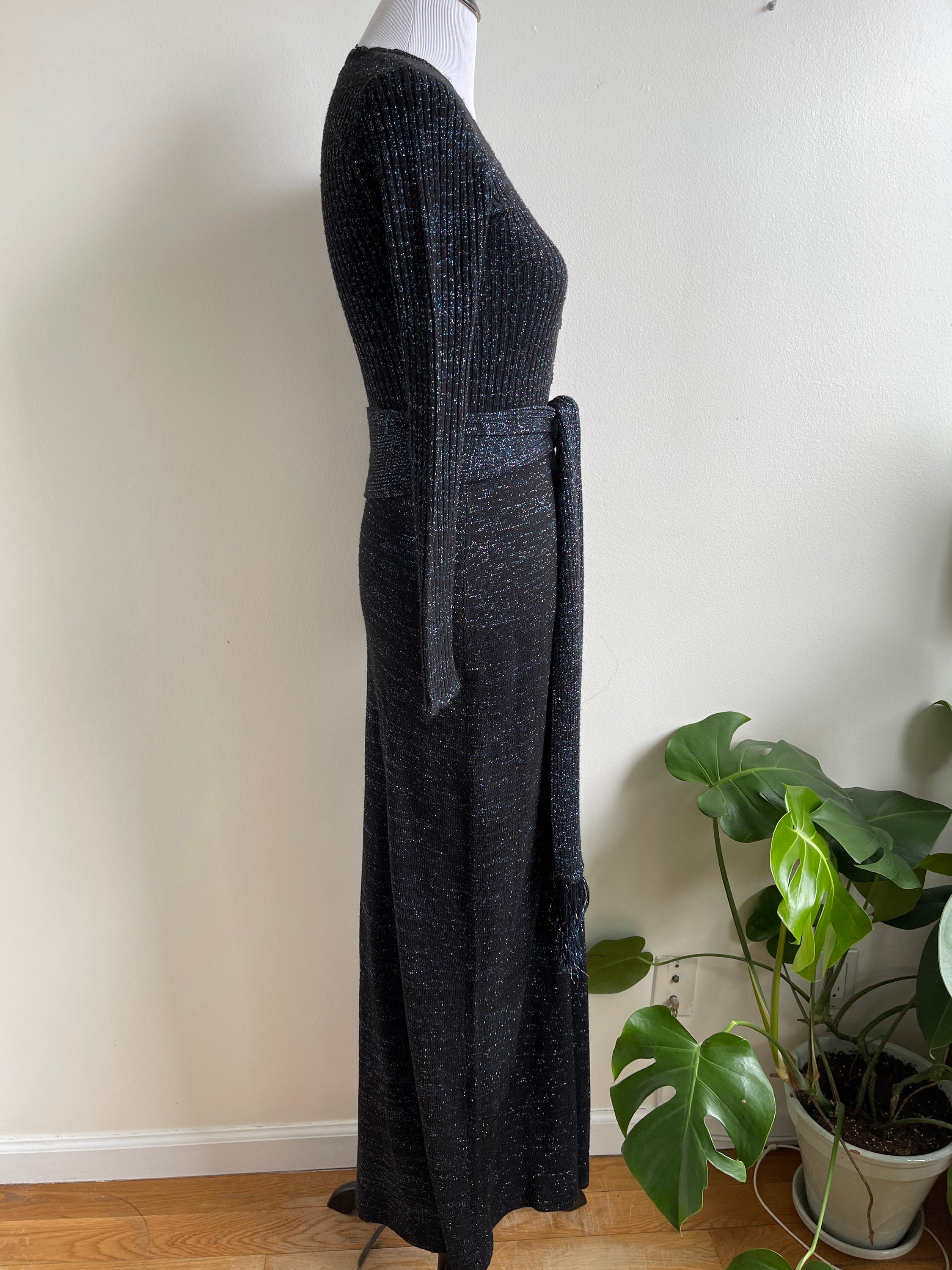 70s International Sparkle Black Knit Body Con Knit Maxi 70s International Sparkle Black Knit Body Con Knit Maxi