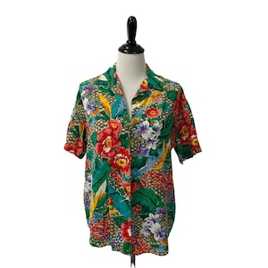 1990s Vibrant Tropical Floral Lizwear Hawaiian Blouse