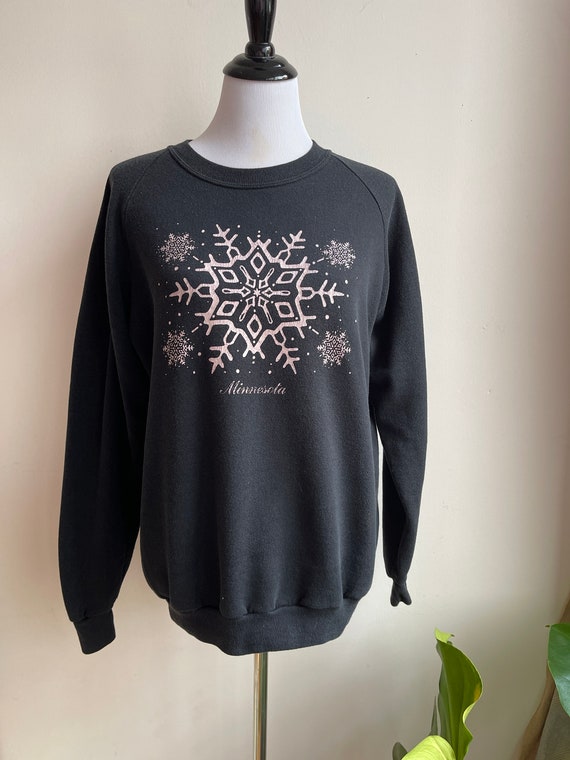 Vintage Souvenir Sweatshirt - image 2