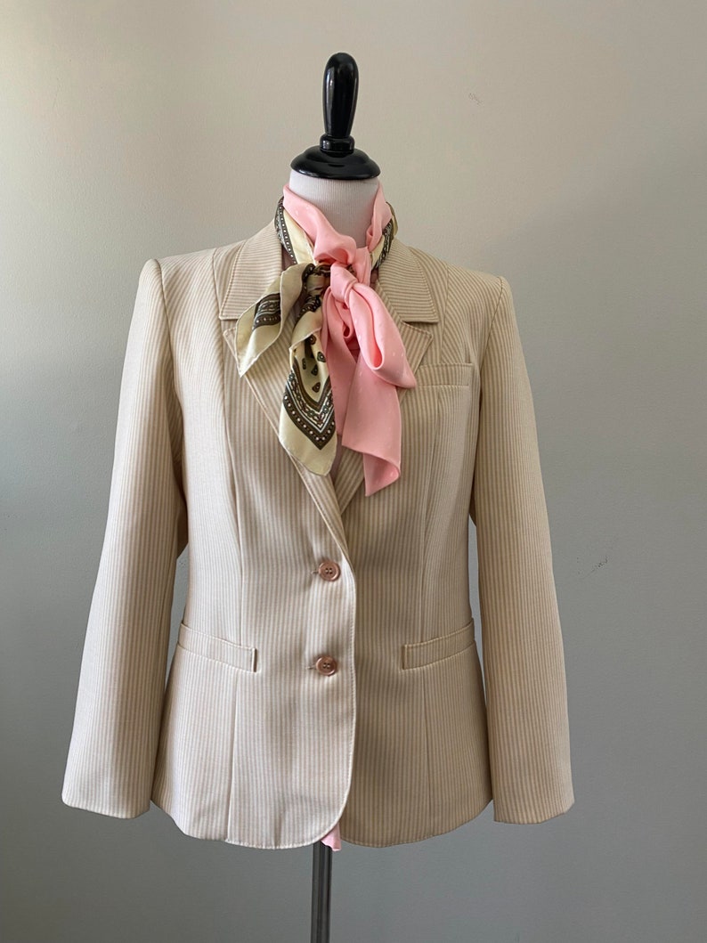 1970s/1980s Tan and White Stripe The Fashion Place Skirt Suit Set image 9