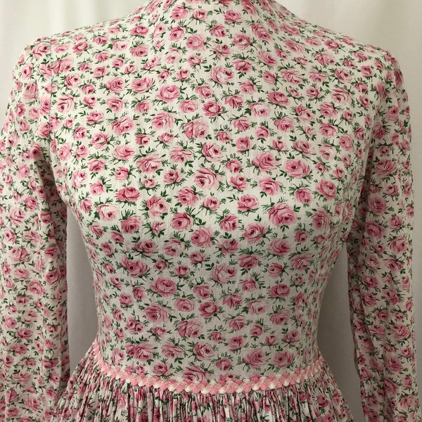 Vintage 1960s Prairie Rose Print Dress, Small-Medium