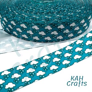 Nubes y gotas de lluvia Cinta de grosgrain azul de 7/8"