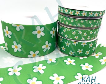 Cinta de grogrén con margaritas USDR sobre fondo verde. Ancho a elegir.