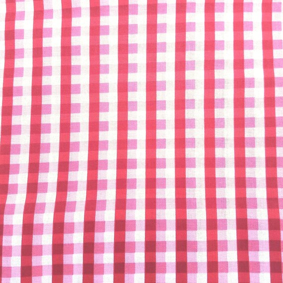 Gingham Fabric FQ, Red Pink White Checkered, Valentines Gingham, Cute Romantic Holiday Fabric BTFQ, NEW Pre Cut Fat Quarter - FQ2157