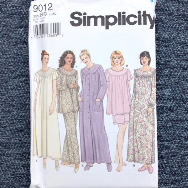 Nightgown Pattern, Vintage Style Nightwear, Round Yoke Neckline, Simplicity 9012. Misses Sizes L Xl, UNCUT OOP RARE Pattern - VP4700