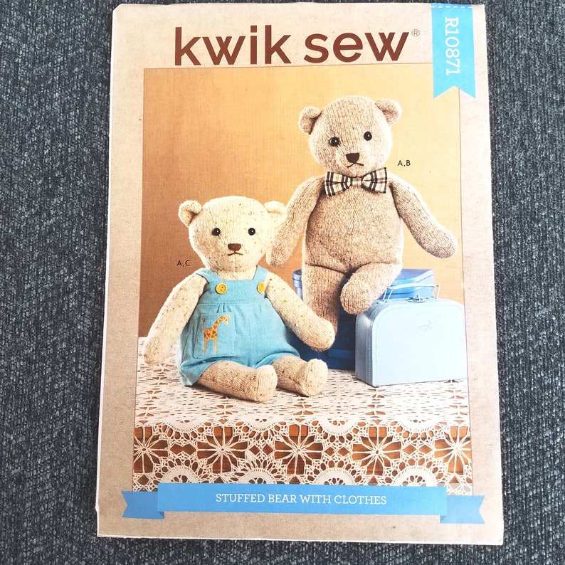 NEW Craft Pattern NP2268 Kwik Sew 4389 or R10871 Memory Bear Pattern Bear with Clothes Elaine Heigl Design 21 and 12 Inch Bear
