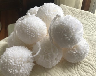 White Snowball Pom Pom Garland