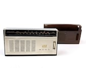 Vintage Sony TR-818 Super Sensitive 8 Gold Transistor Radio AM With Case Works