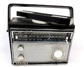 1962 Vintage Zenith Royal 790M Super Navigator Radio Transistor USA Made