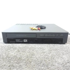Magnétoscope Mitsubishi HS-F621V Compact VHS - Fabriqué En France - Testé Et Fonctionne