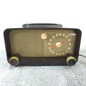 Zenith 5D811 Tube Radio Brown Bakelite AM Portable Vintage Tested Working
