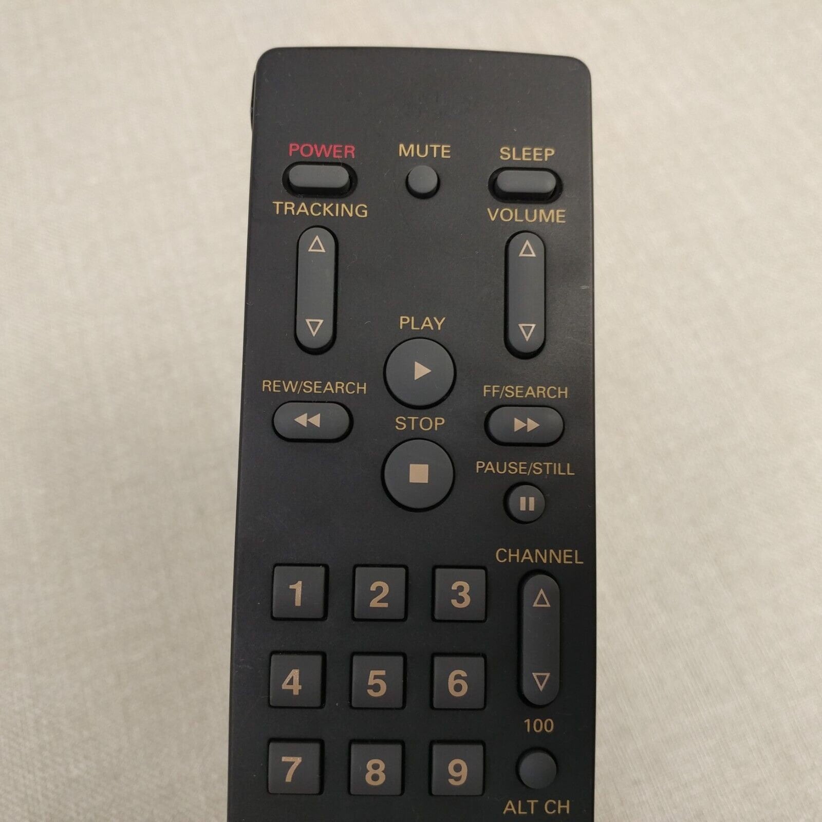 Genuine Magnavox Replacement Remote Control for TV VCR Vintage 8622661