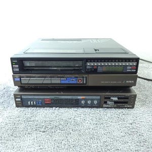 Aiwa AV-50 M Beta Hifi Video-Rekorder & Stereo Vollverstärker SV50M UNGESTEUERT