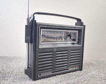 Vintage General Electric CB Citizens Band Radio GE 7-2914A AM/FM fungerar