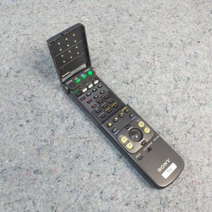 Sony RM-Y905 Remote Control Tv Television Dvd VTR SAT Cable Vintage Genuine Oem