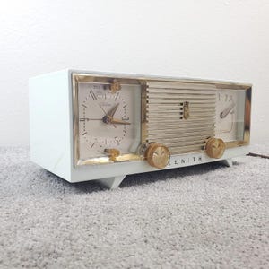 Zenith Tube Radio Clock The Deluxe B516W MCM White Vintage Works