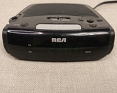 RCA AM FM Alarm Clock Radio Model RP5405-A Retro Digital Display Vintage Working