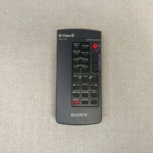 Sony RMT-715 Remote Control Video 8 FOR Vintage Camera CCD-TRV101 Genuine Oem