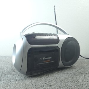 Vintage Emerson PS6429 Kassettspelare Inspelare Bärbar AM/FM Radio 1990-talets Fungerar bild 3