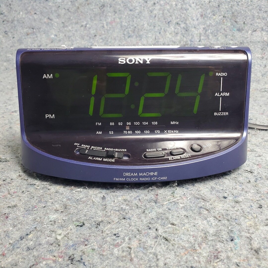 Vintage Sony Dream Machine AM/FM Alarm Clock Radio Digital ICFC492