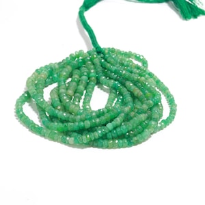 1 rang émeraude verte rare en forme de rondelle à facettes, tonneau d'émeraude de 4-5 mm, collier d'émeraude à facettes de 18 pouces