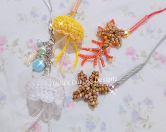 Sealife beaded keychain / starfish jellyfish beaded phone charm
