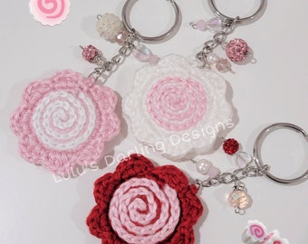 Fish Cake Narutomaki Crochet Keychains // Beaded kawaii accessories