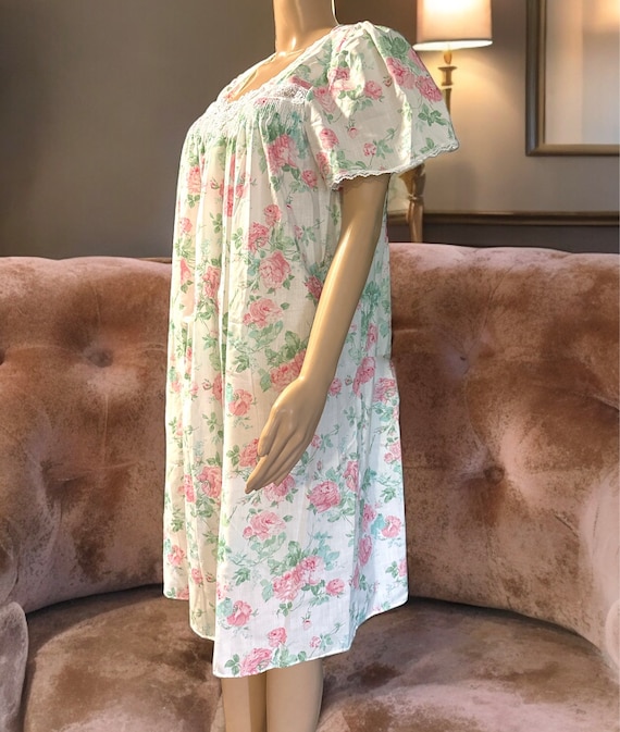 Vintage Miss Elaine Nightgown Women s L Union USA Made Floral Poly Cotton Lace
