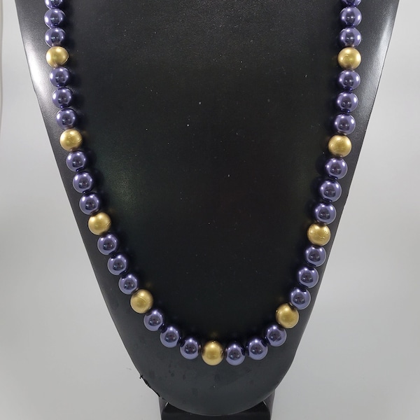 Game Day necklace.  Navy Blue Shell Beads and Gold Acrylic beads.