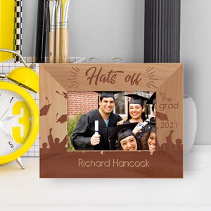 Custom Graduation Picture Frame, Personalized Picture Frame, Engraved Hats Off Picture Frame, Wooden Photo Frame, Gift Ideas For Alumnus