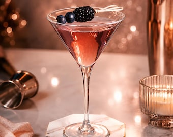 Personalized Martini Glass, Custom Name Cocktail Glass, Engraved Gift for Weddings and Anniversaries