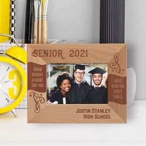 Personalized Graduation Picture Frame, Custom Photo Frame, Engraved Picture Frame, Wooden Picture Frame, Birthday Gift Ideas, Student Gift