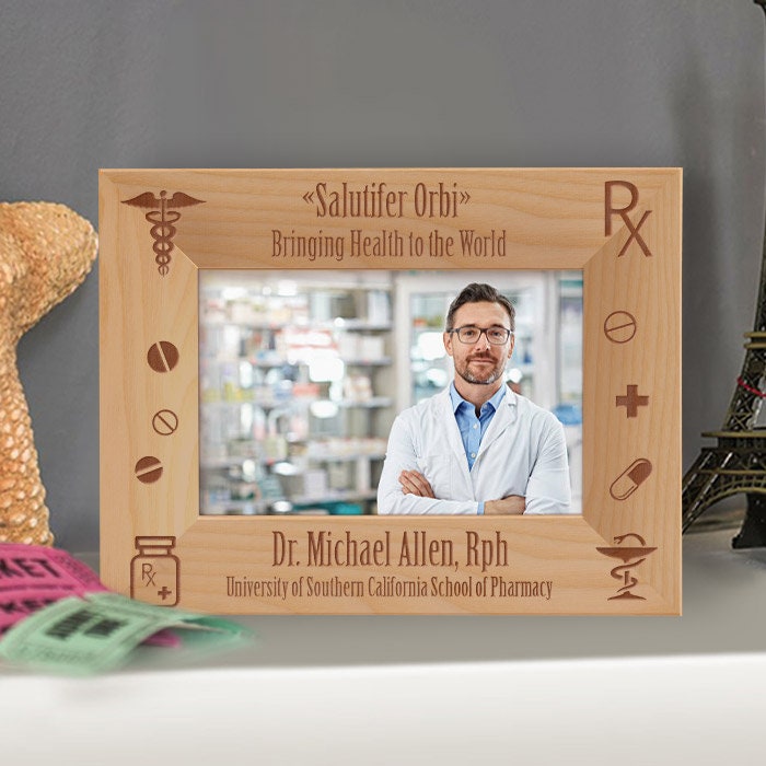 Doctor Picture Frame, Wooden Picture Frames, Doctor Gifts Personalized ...