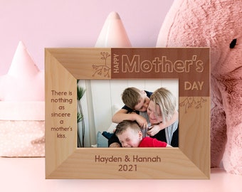 Custom Mom Picture Frame, Personalized Picture Frame, Engraved Picture Frame, Wooden Picture Frame, Christmas Gift For Mother, Gift For Her