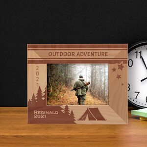 Personalized Hunting Photo Frame, Custom Photo Frame, Engraved Outdoor Adventure Picture Frame, Wooden Photo Frame, Gift Ideas for Birthday