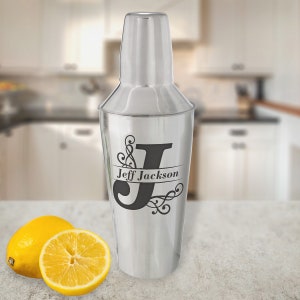 Custom Cocktail Bar Shaker, Personalized Martini Mixer, Customized Stainless Steel Drink Mixing Bartending Gift for Him/Her