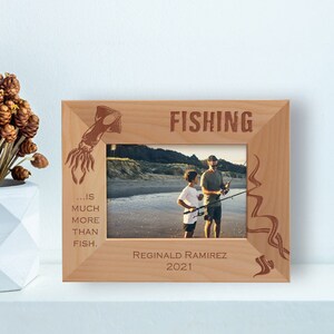 Personalized Fishing Photo Frame, Custom Picture Frame, Engraved Hunting Photo Frame, Wooden Picture Frame, Gift Ideas for Fishermen