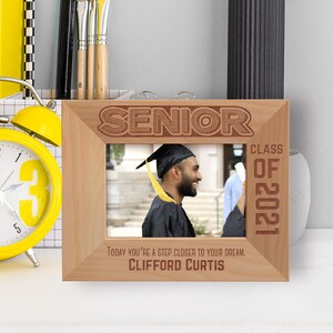 Personalized Graduation Photo Frame, Custom Graduates Picture Frame, Engraved Photo Frame, Wooden Photo Frame, Gift Ideas For Convocation