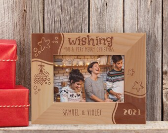 Personalized Christmas Photo Frame, Custom Merry Christmas Picture Frame, Engraved Picture Frame, Wooden Photo Frame, Family Gift Ideas