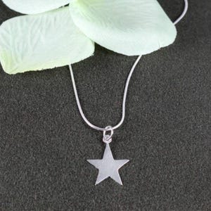 Personalized Pendant Star Necklace Gifts for Women, Custom Name Engraved Sterling Silver Jewelry, Customized Gift Mom, Personalized Pendant