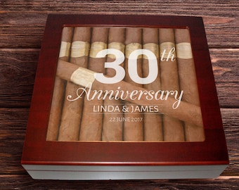 Custom Anniversary Glass Top Cigar Humidor With Humidifier 20 Count, Personalized Cigar Box Wedding Anniversary Gift, Custom Cigar Gift