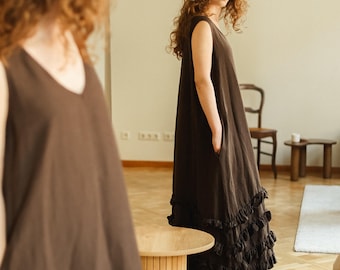 Midikleid aus gewaschenem Leinen – CAROLINE | Atmungsaktives Sommer-Leinenkleid in natürlichen Farben | Hergestellt in Europa