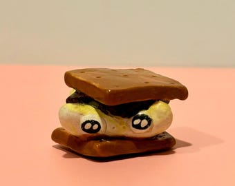 S'mores Frog Figurine | Handmade Cottagecore Desk Decor | Fridge Magnet Option | Made to Order